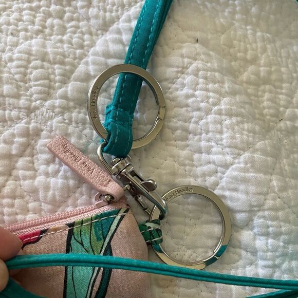 3 left BAGS BUDDA, VICTORIA, VERA all loved. Great price - Picture 8 of 9